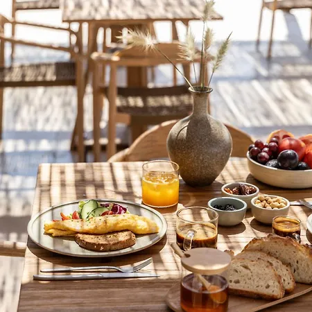 Pefkian Ethos & Hotel 4*