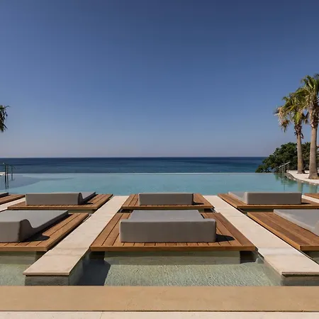 Pefkian Ethos & Hotel