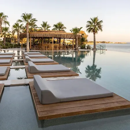Pefkian Ethos & Hotel 4*
